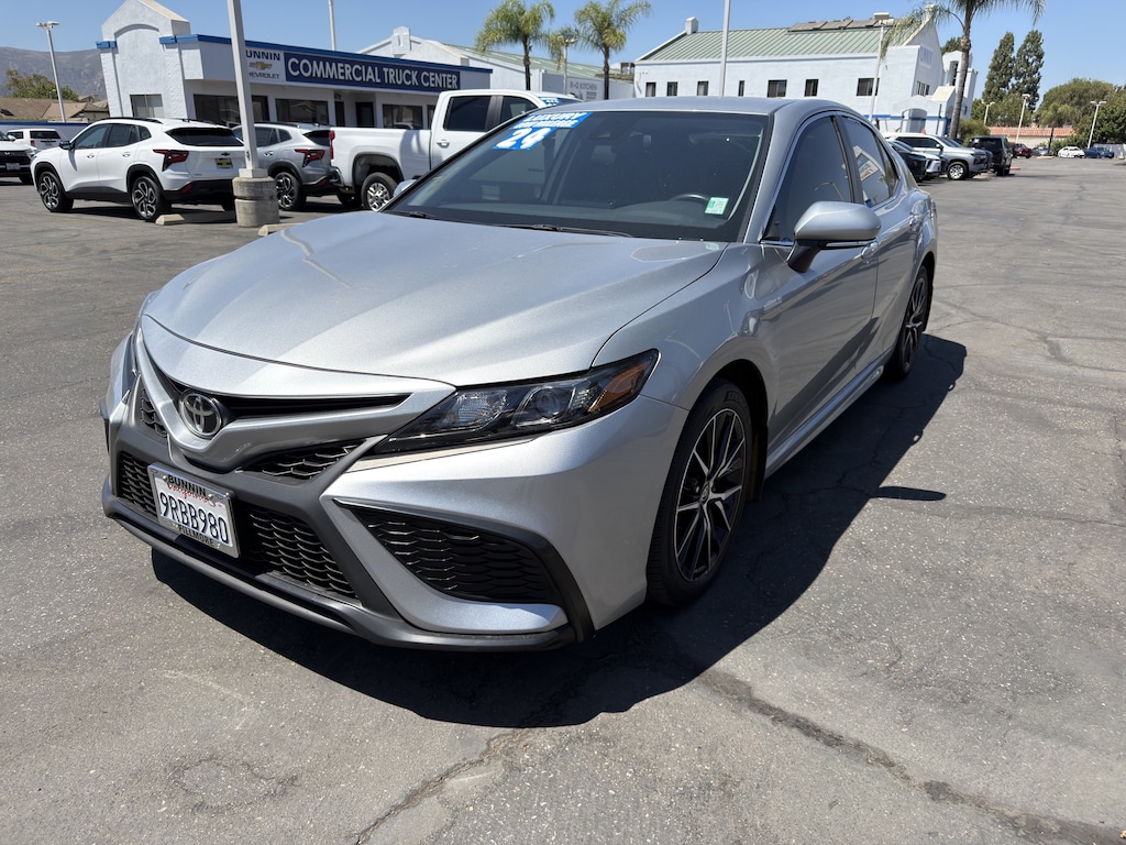 Used 2024 Toyota Camry SE
