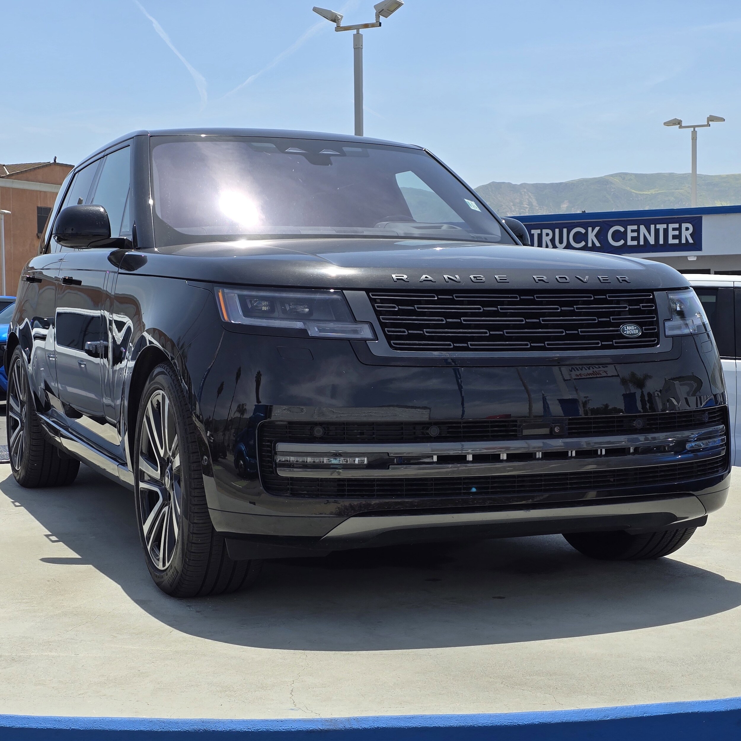 Used 2023 Land Rover Range Rover SE with VIN SALKP9E79PA034952 for sale in Santa Paula, CA