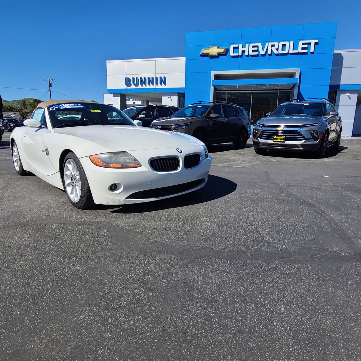 Used 2003 BMW Z4 2.5 with VIN 4USBT33413LS47752 for sale in Fillmore, CA