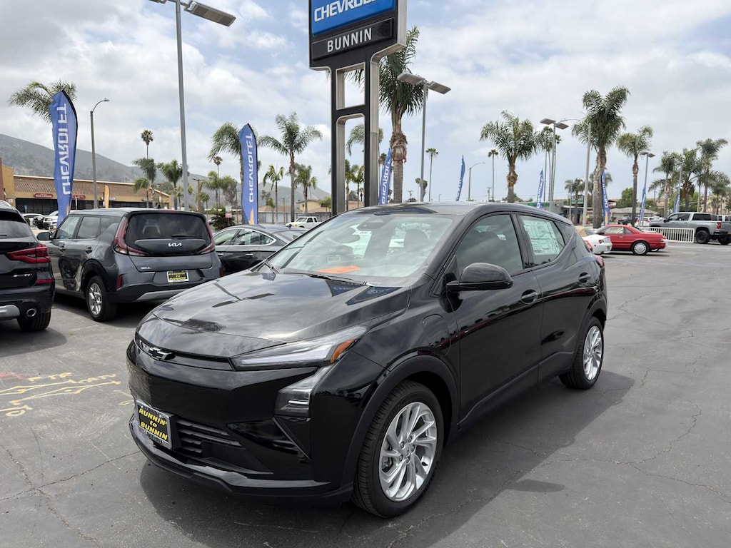 New 2027 Chevrolet Bolt LT SUV