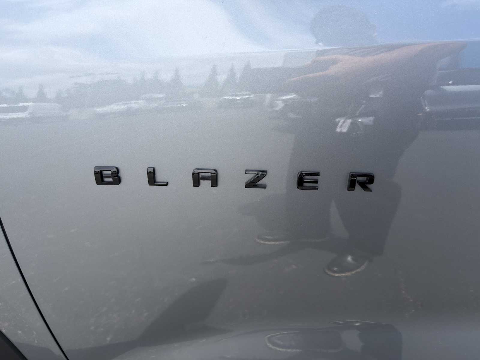 2025 Chevrolet Blazer 2LT - Photo 40