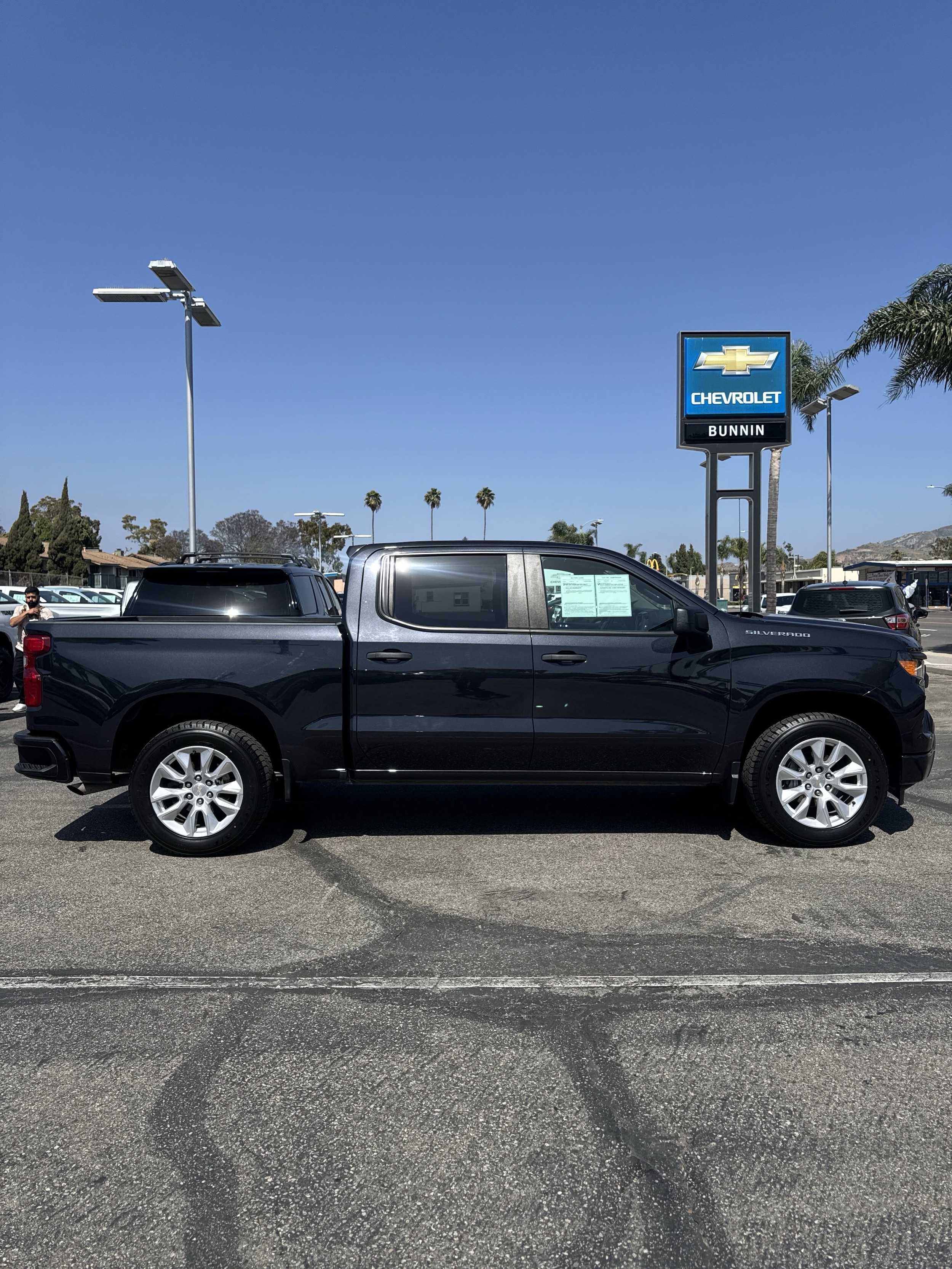 Used 2022 Chevrolet Silverado 1500 Custom with VIN 1GCPABEK7NZ576463 for sale in Santa Paula, CA
