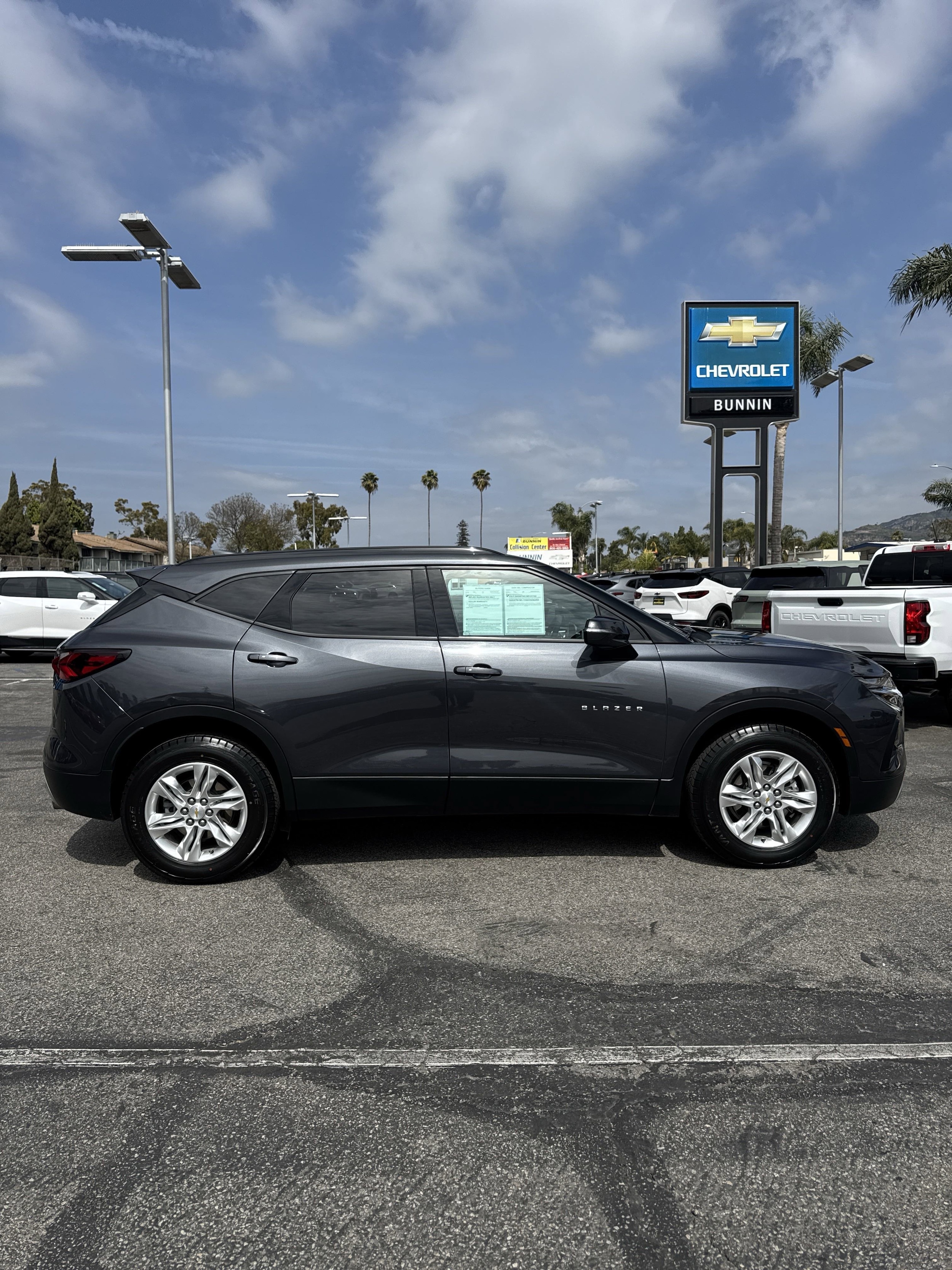 Used 2022 Chevrolet Blazer 2LT with VIN 3GNKBCR44NS142787 for sale in Santa Paula, CA