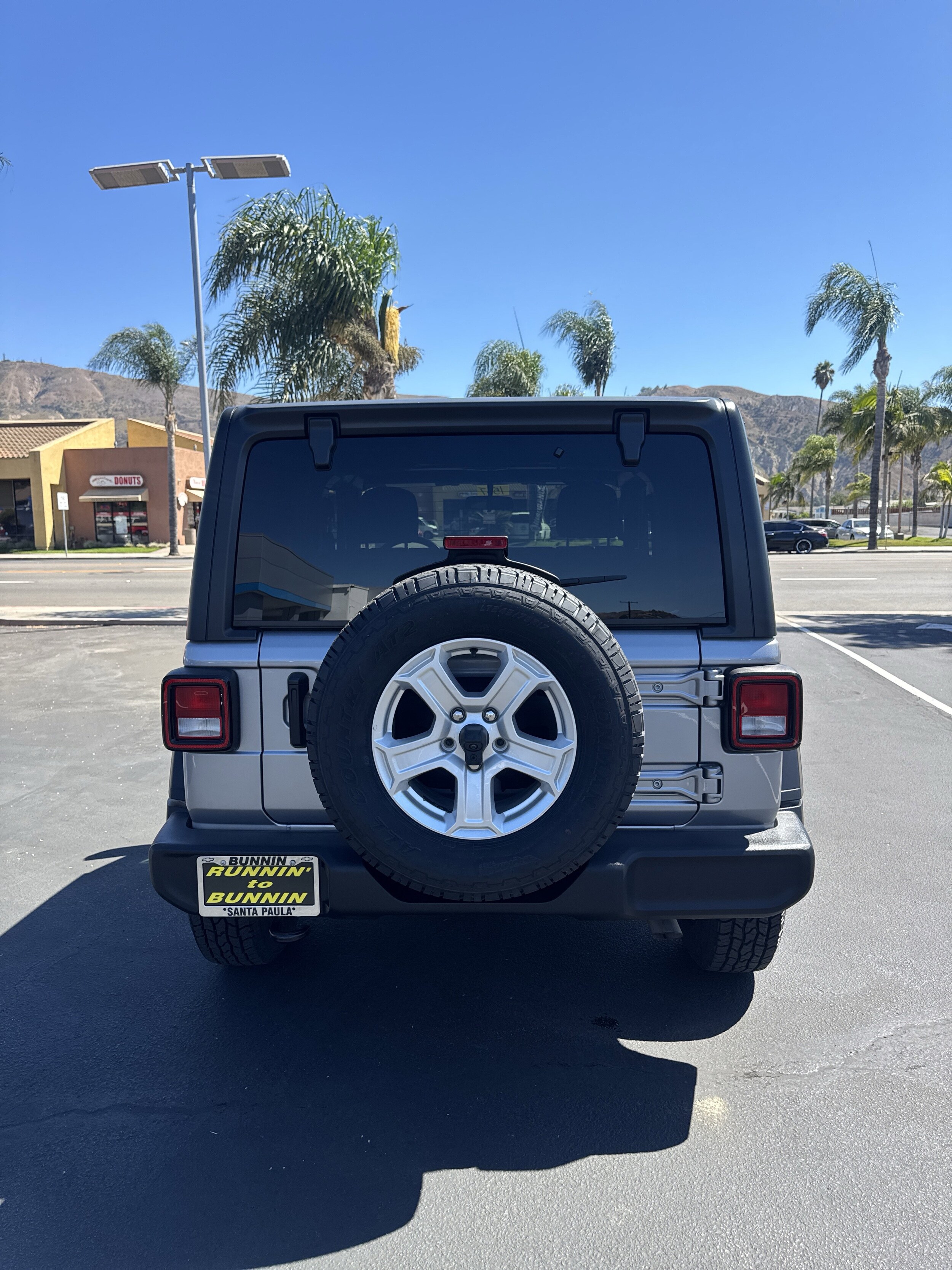 2021 Jeep Wrangler Sport S photo 2
