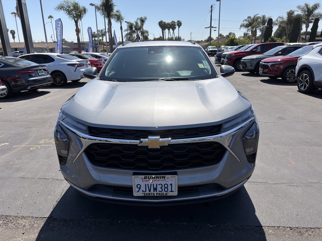 Used 2024 Chevrolet Trax LT SUV