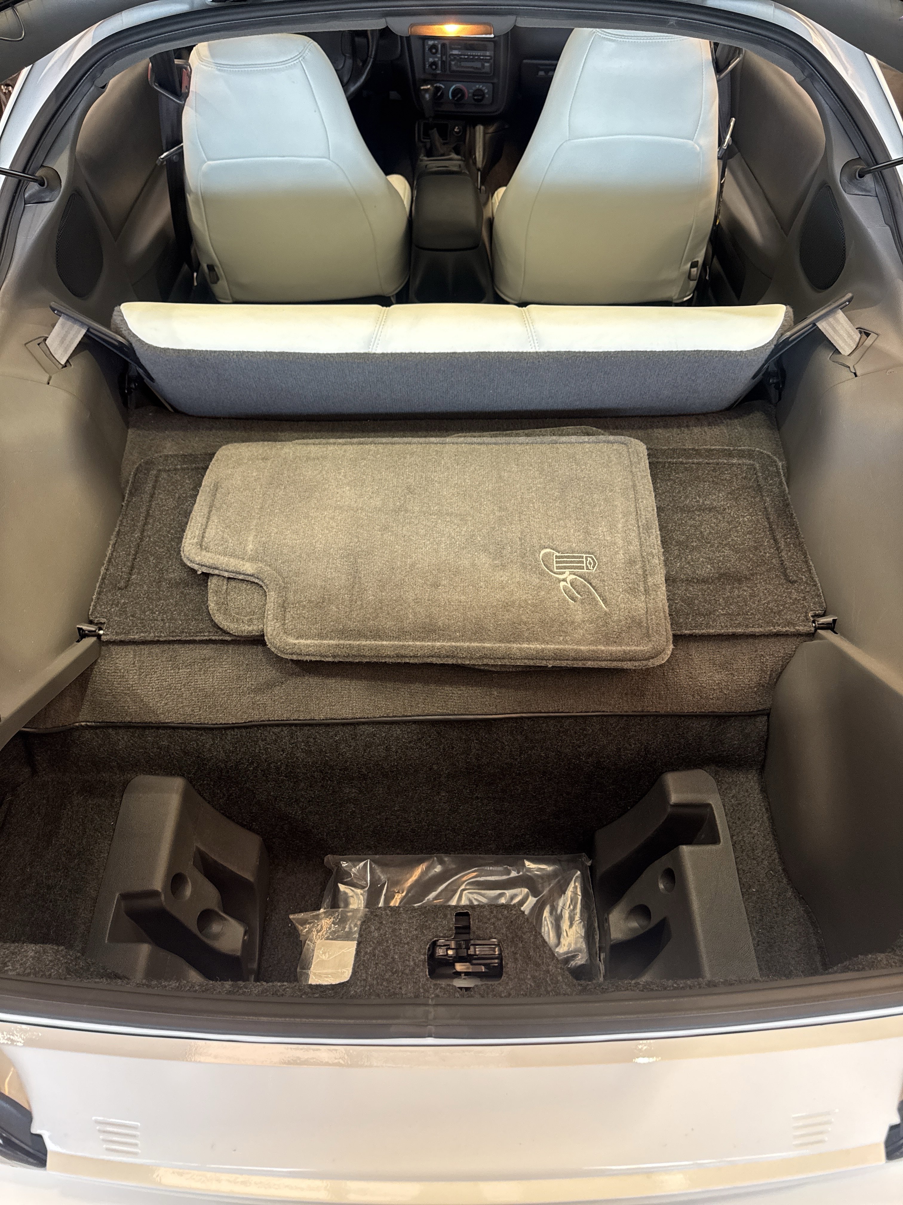 1997 Chevrolet Camaro - Photo 17