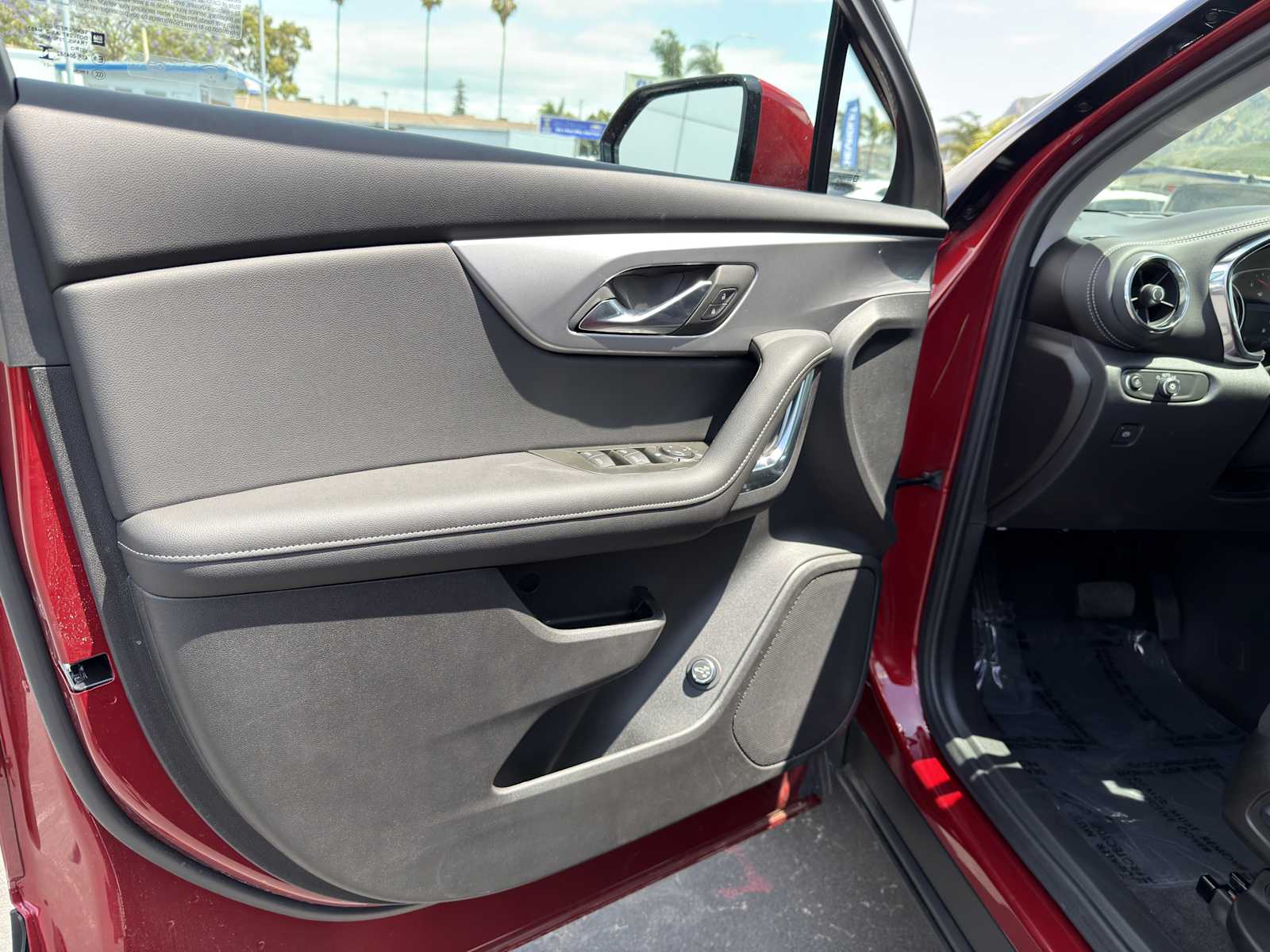 2025 Chevrolet Blazer 2LT - Photo 24