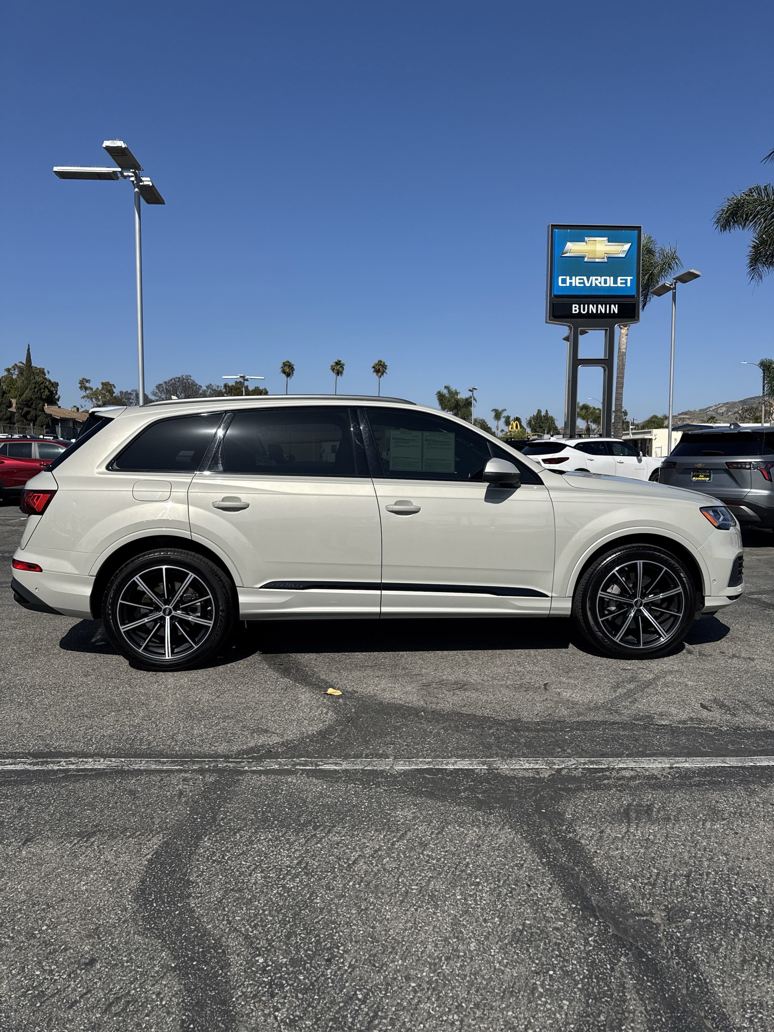 Used 2022 Audi Q7 Premium Plus with VIN WA1LXBF77ND006381 for sale in Santa Paula, CA