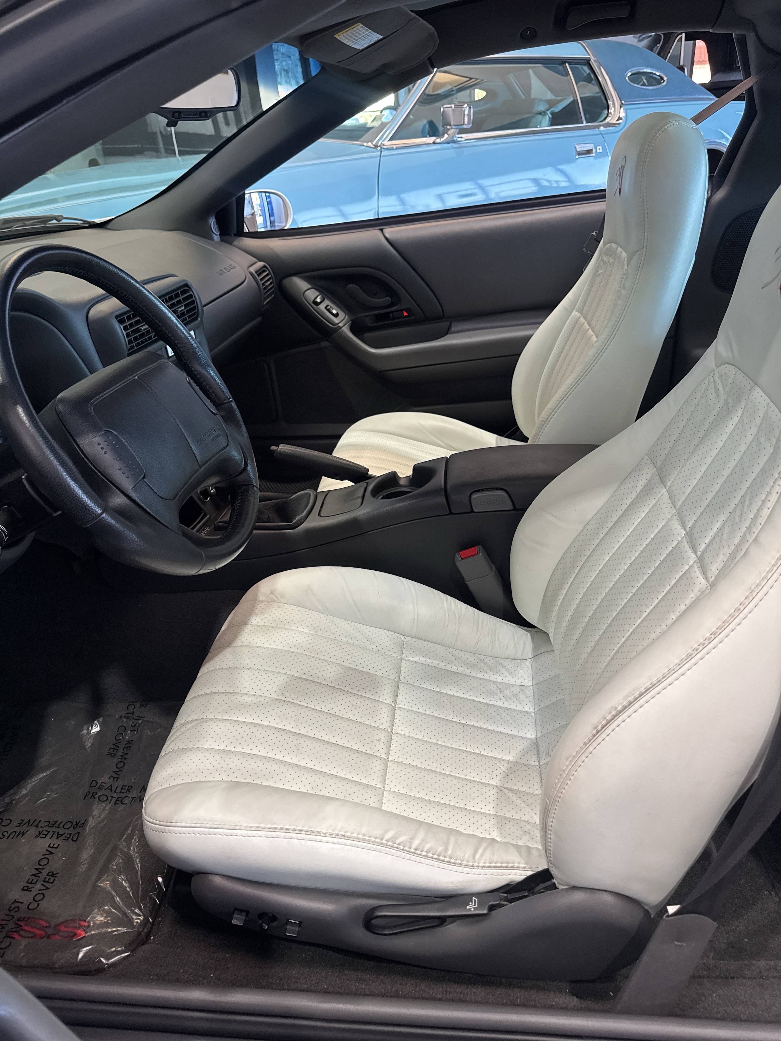 1997 Chevrolet Camaro - Photo 19