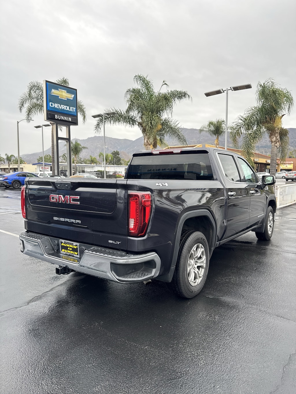 Used 2024 GMC Sierra 1500 SLT Truck