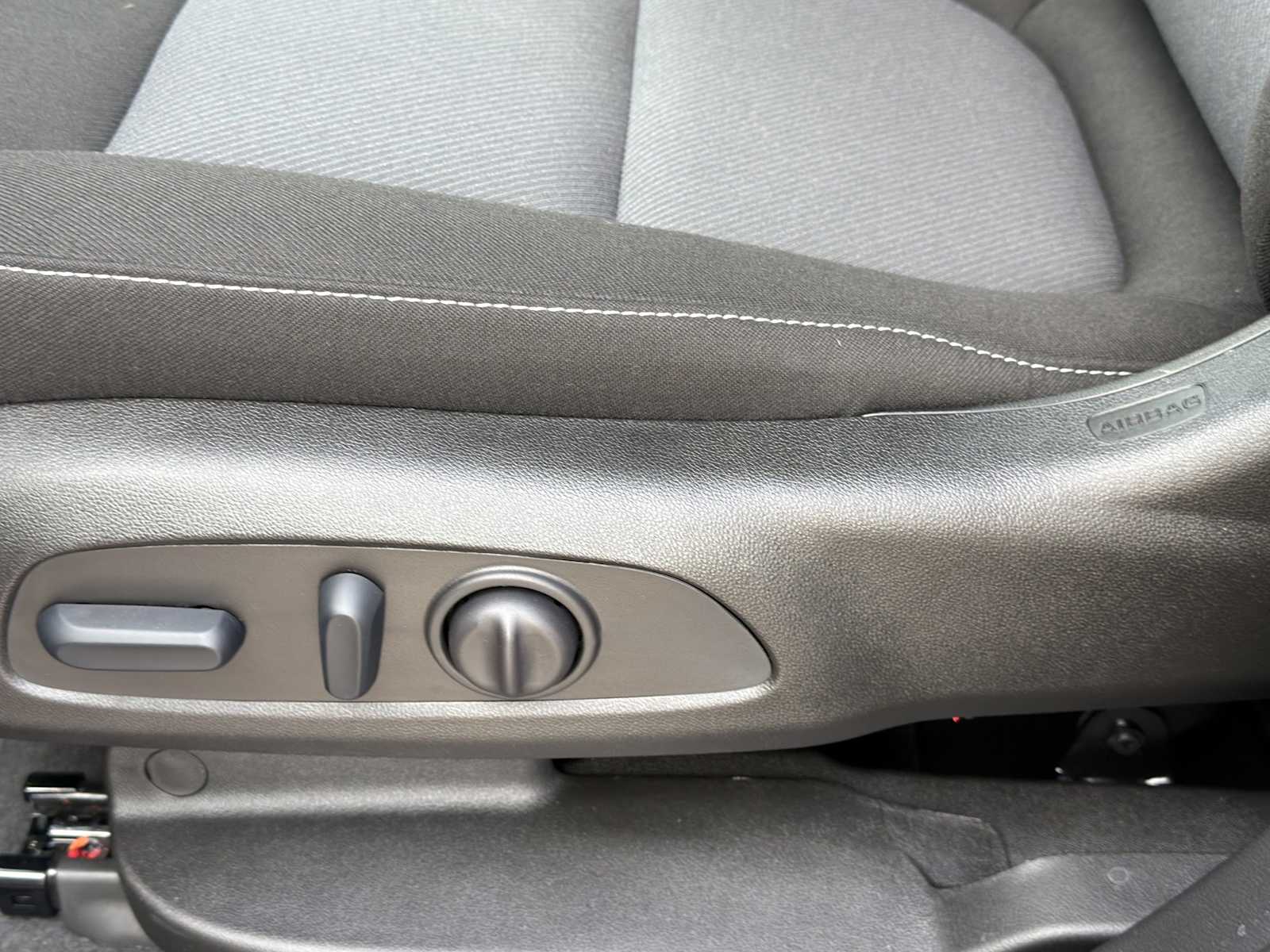 2025 Chevrolet Blazer 2LT - Photo 28