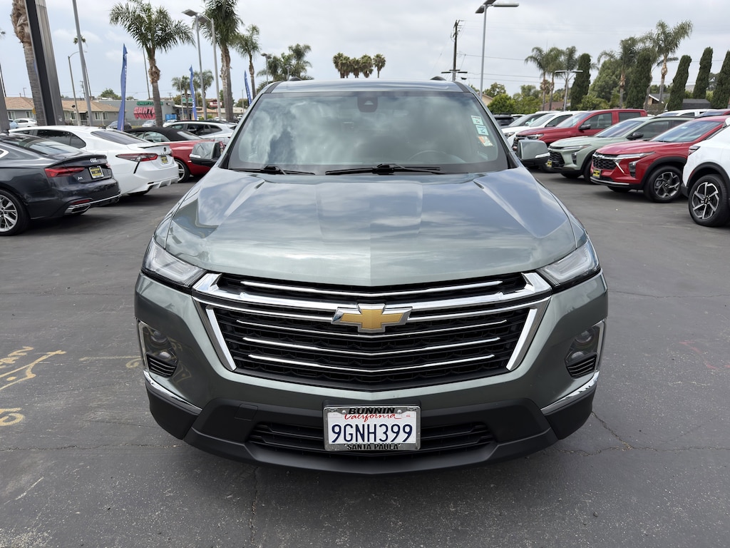 Used 2023 Chevrolet Traverse LT Cloth SUV