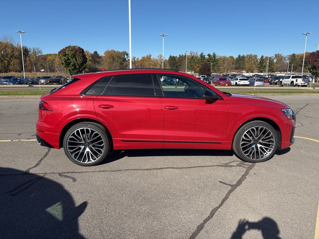 2026 Audi SQ8 Prestige - Photo 8