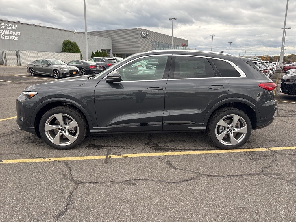 2025 Audi Q5 2.0T Premium Plus photo 4