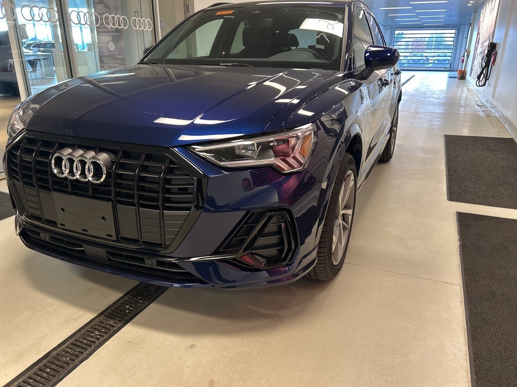 New 2025 Audi Q3 Premium SUV