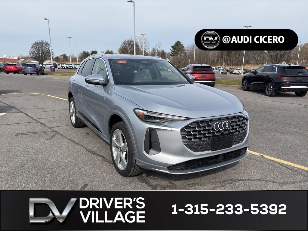2025 Audi Q5 40 Premium Plus's photo