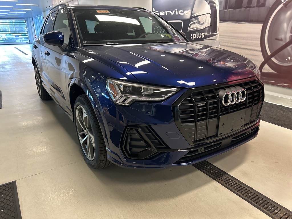 New 2025 Audi Q3 Premium SUV