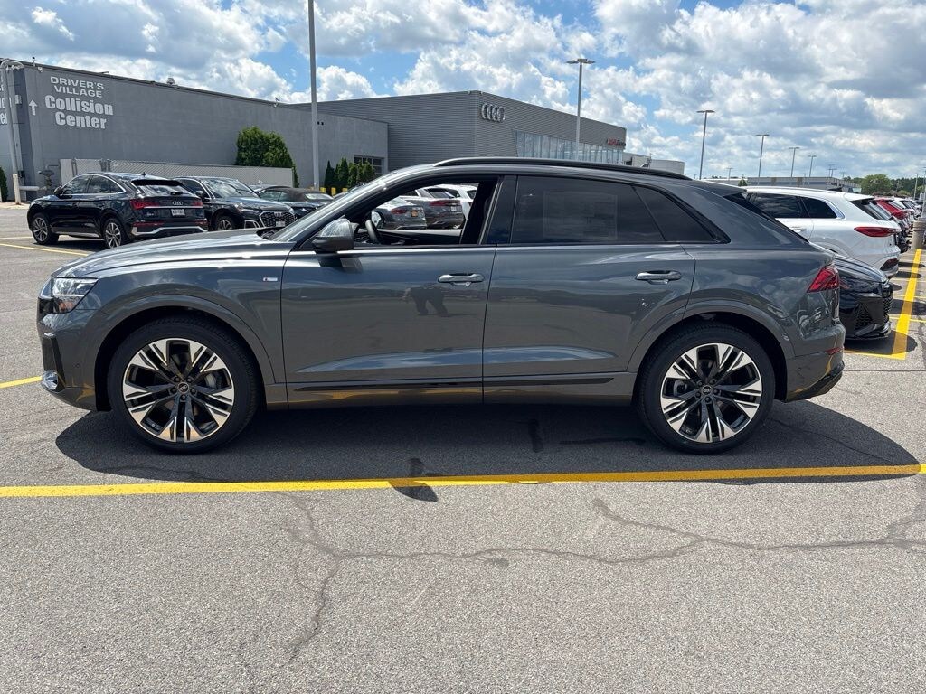 New 2026 Audi Q8 SUV