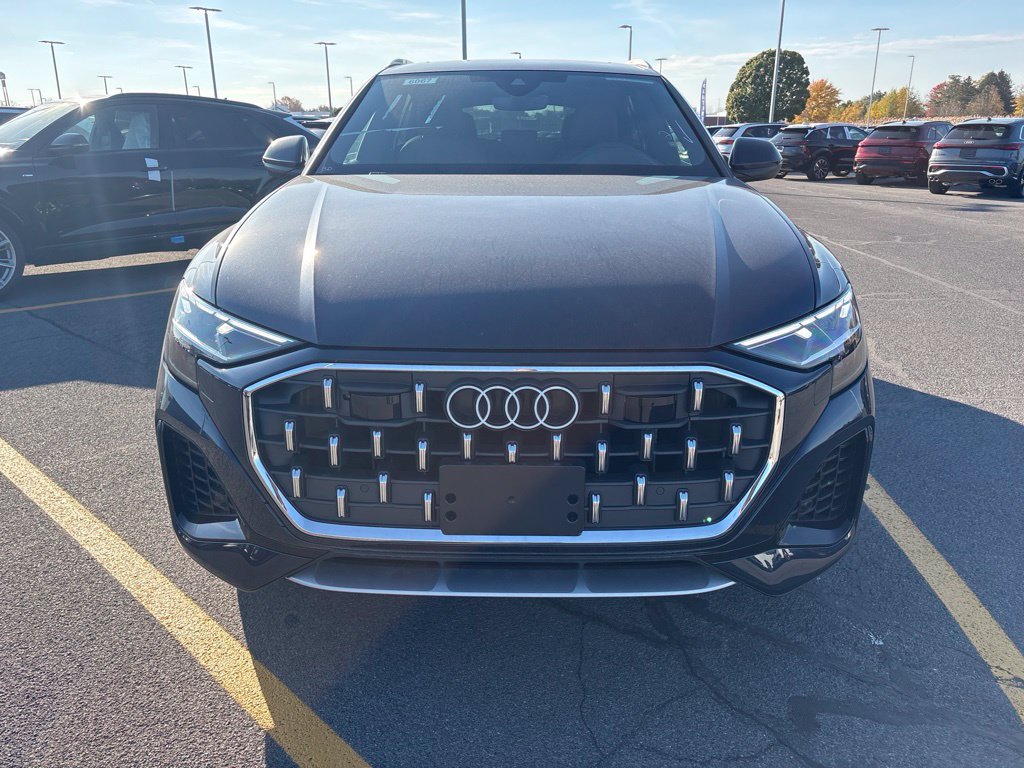 New 2026 Audi Q8 SUV