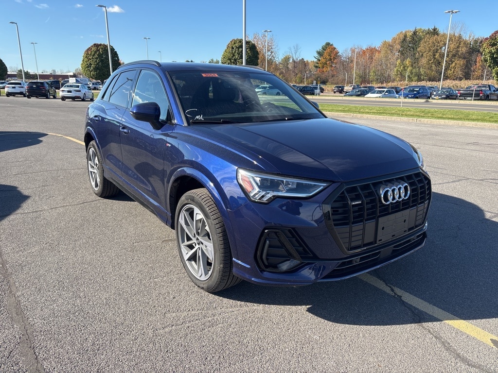 New 2025 Audi Q3 Premium SUV