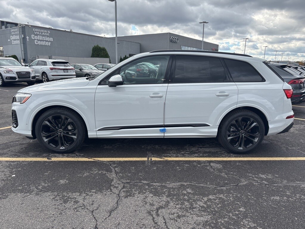 New 2025 Audi Q7 55 Premium Plus SUV