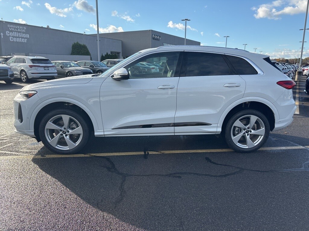 2025 Audi Q5 2.0T Premium Plus photo 4