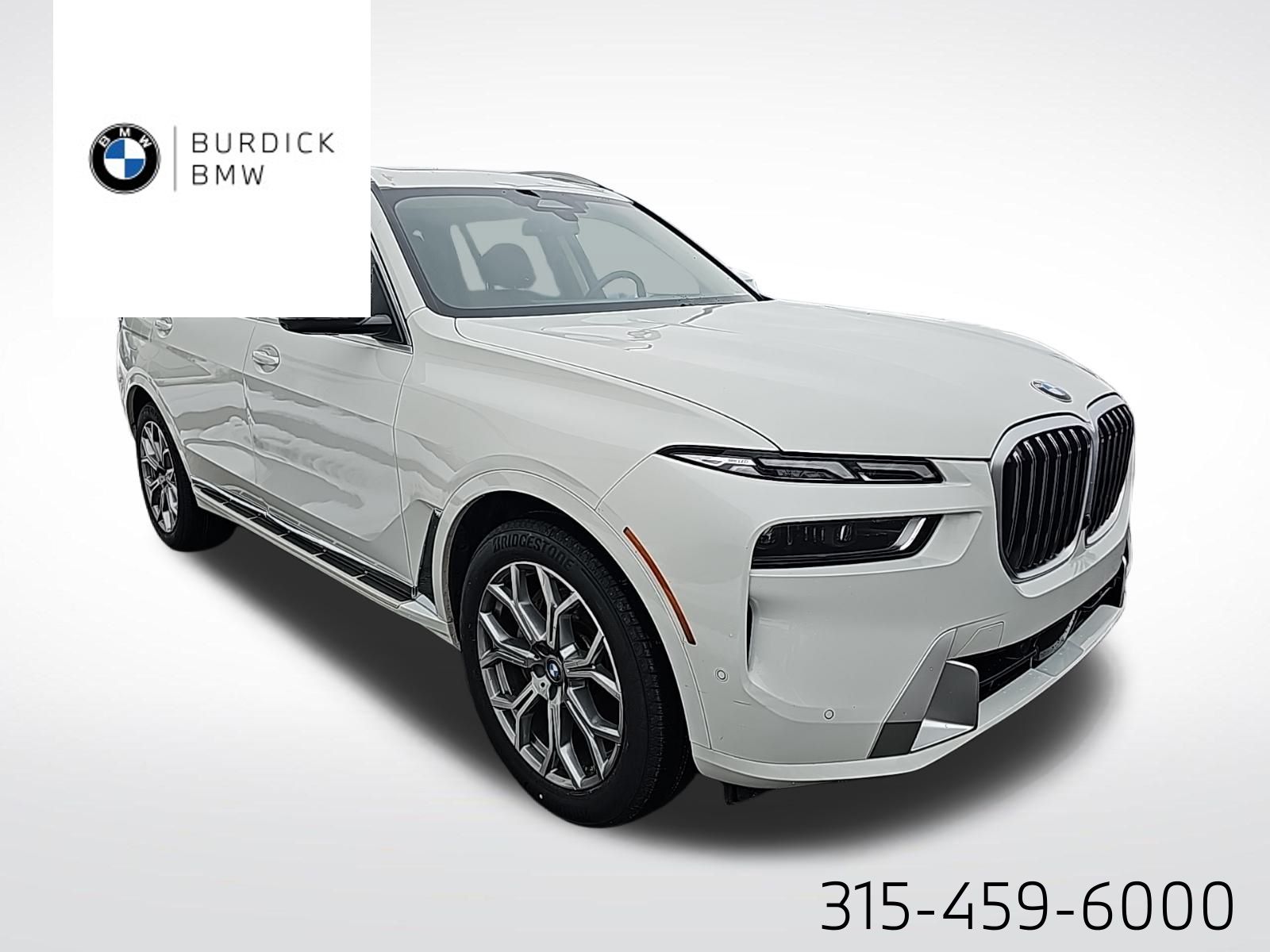 2025 BMW X7 40i's photo