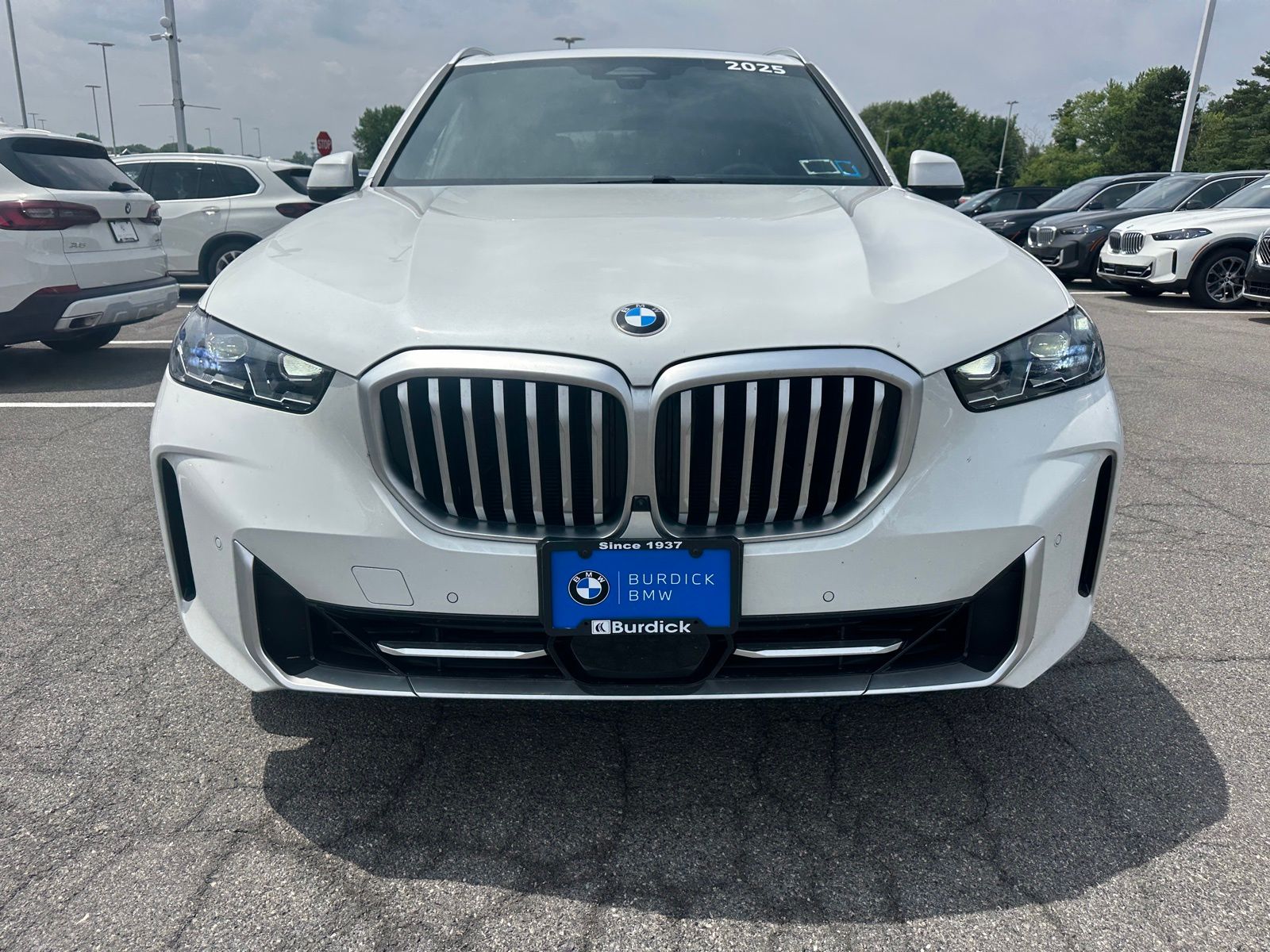 2025 Bmw X5 xDrive40i photo 3