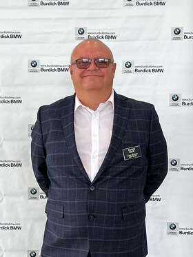 Staff member Eddie McKeown from ID_108fcb0b5738