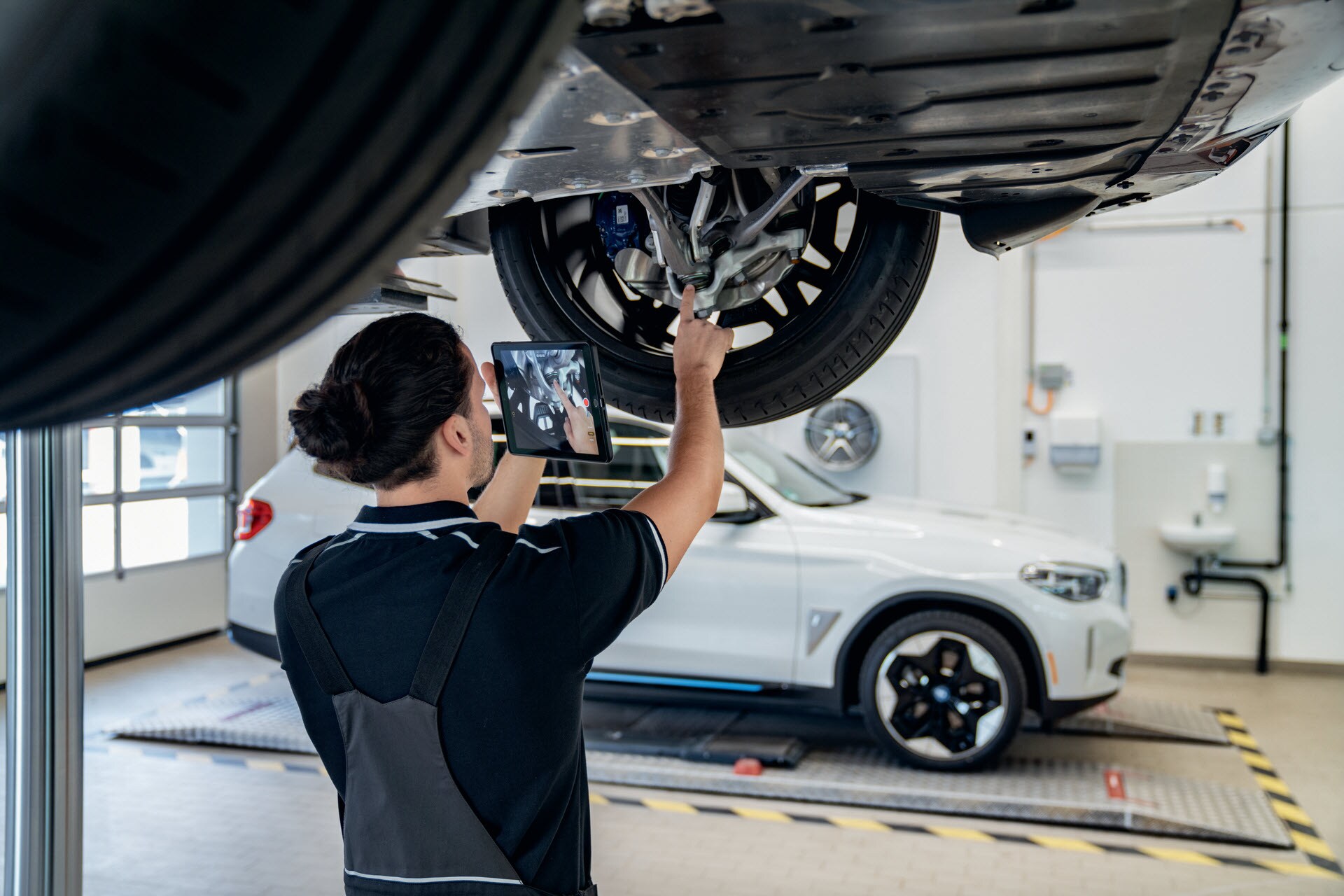 Burdick BMW: BMW Dealer near Utica, NY