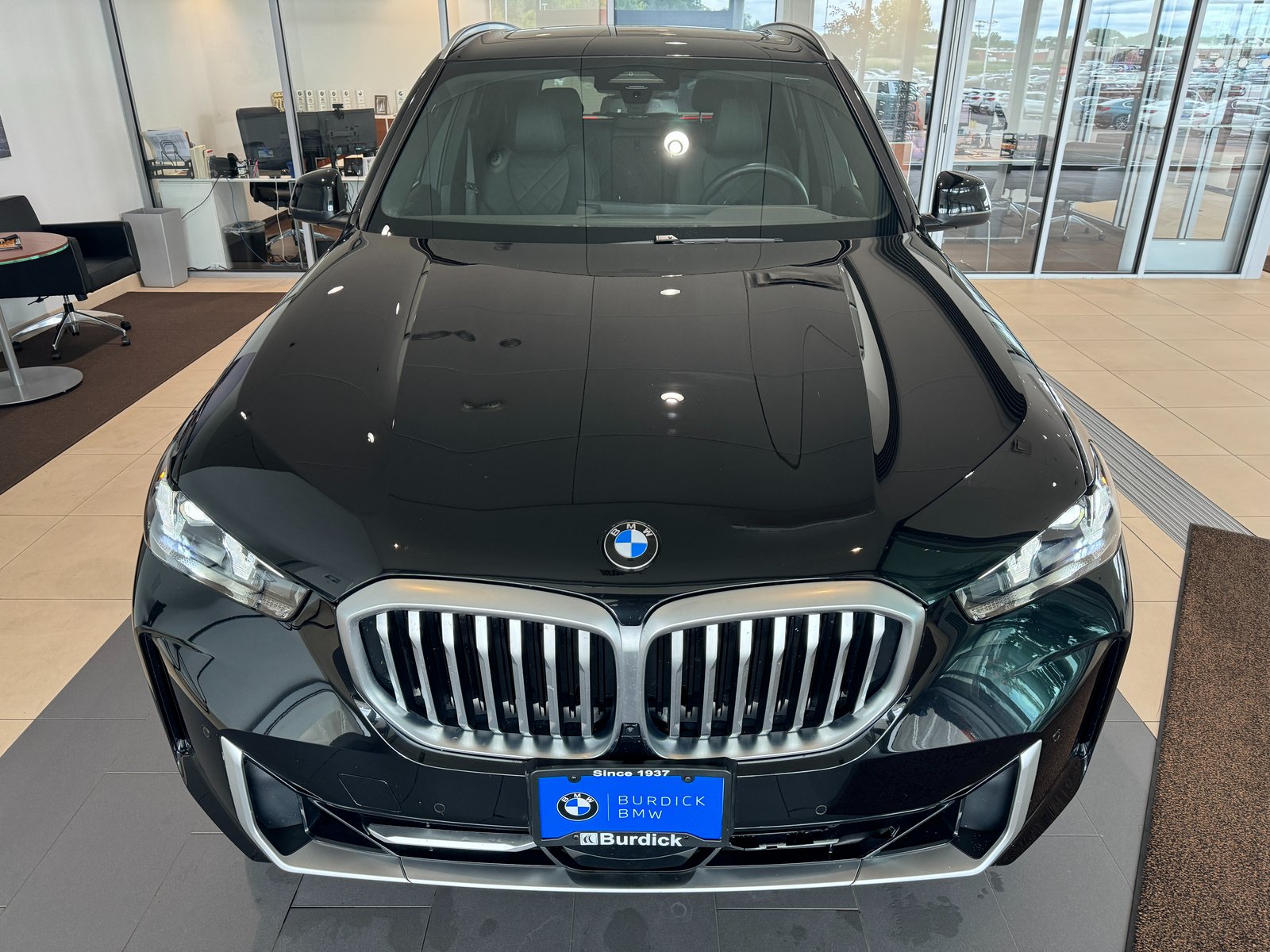 Used 2024 BMW X5 40i with VIN 5UX23EU08R9S78434 for sale in Cicero, NY