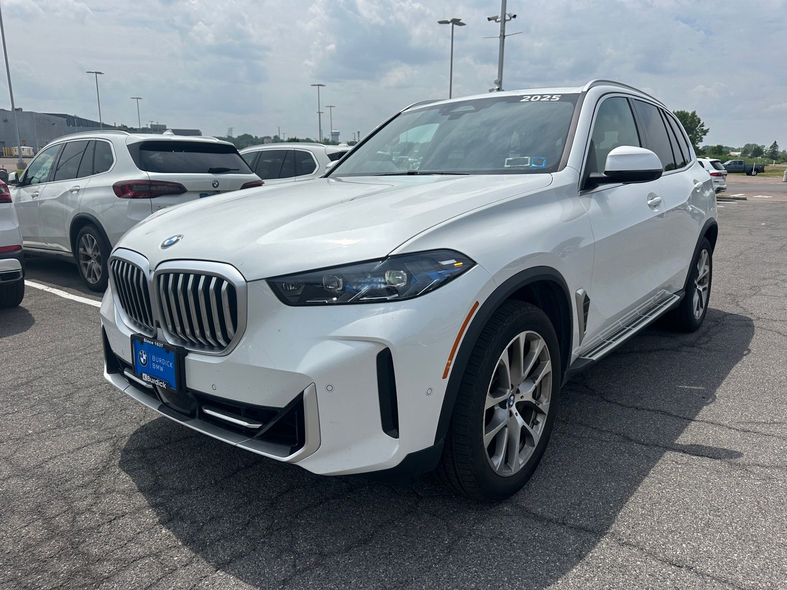 2025 BMW X5 xDrive40i