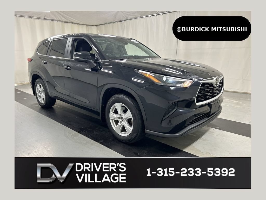 Used 2023 Toyota Highlander L SUV