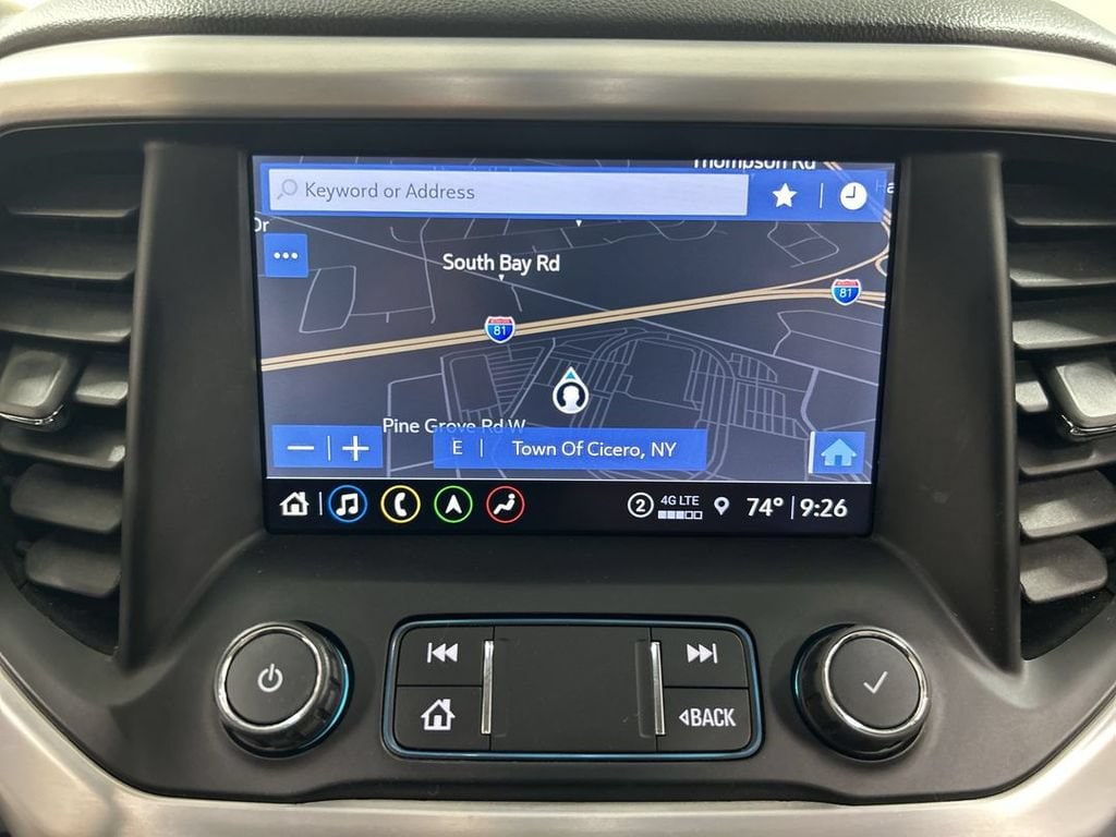 2021 GMC Acadia SLT - Photo 16