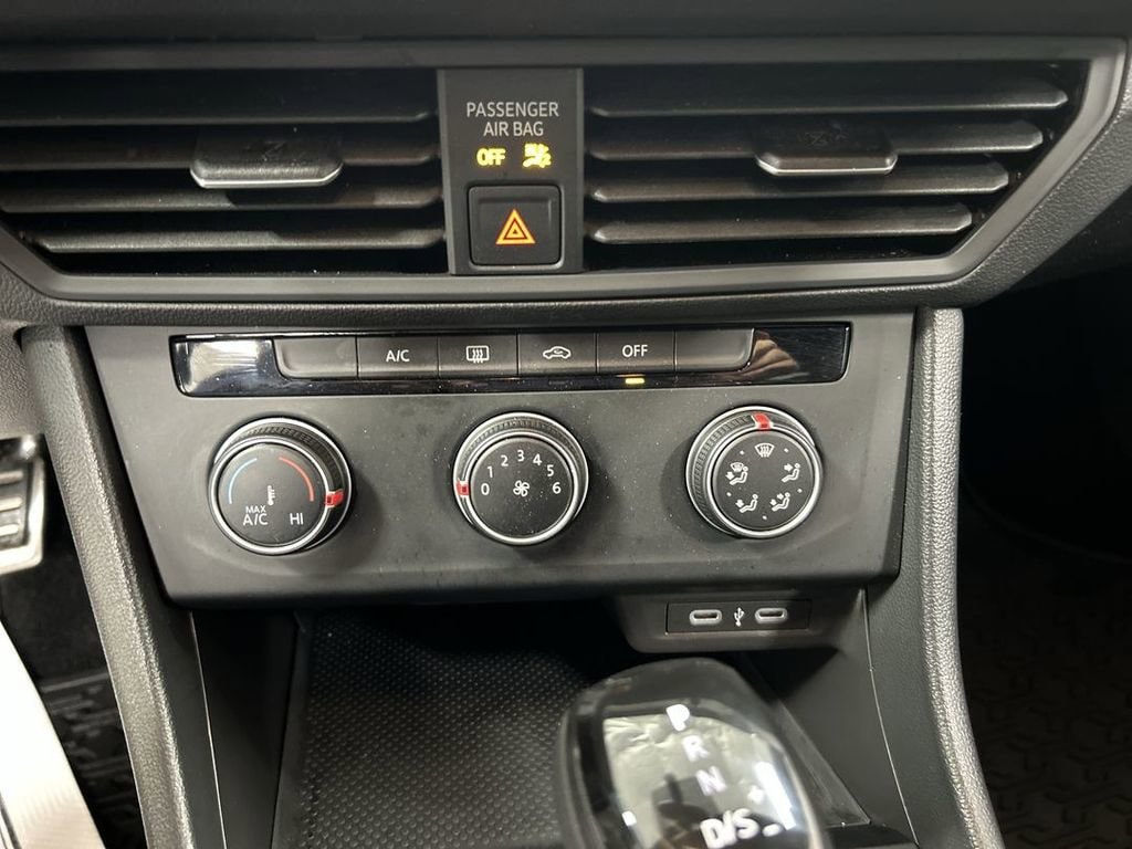 2023 Volkswagen Jetta Sport - Photo 16