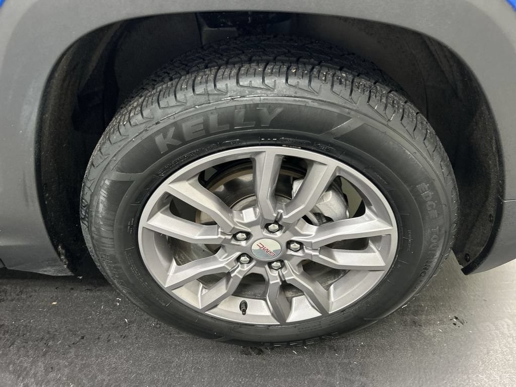 2024 GMC Terrain SLT - Photo 8