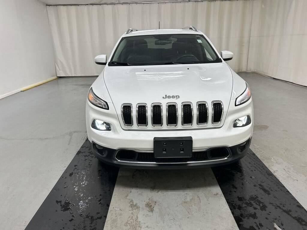 Used 2017 Jeep Cherokee Limited 4x4 SUV