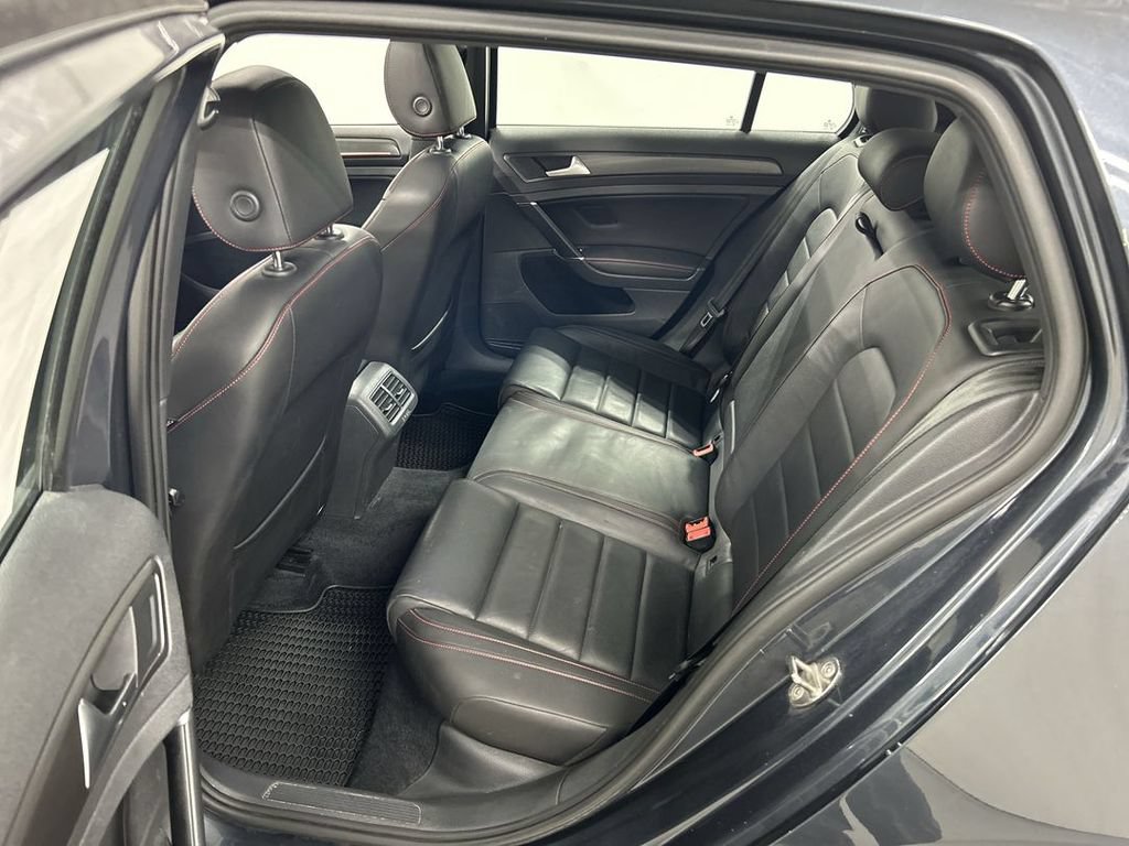 2021 Volkswagen Golf GTI SE - Photo 20