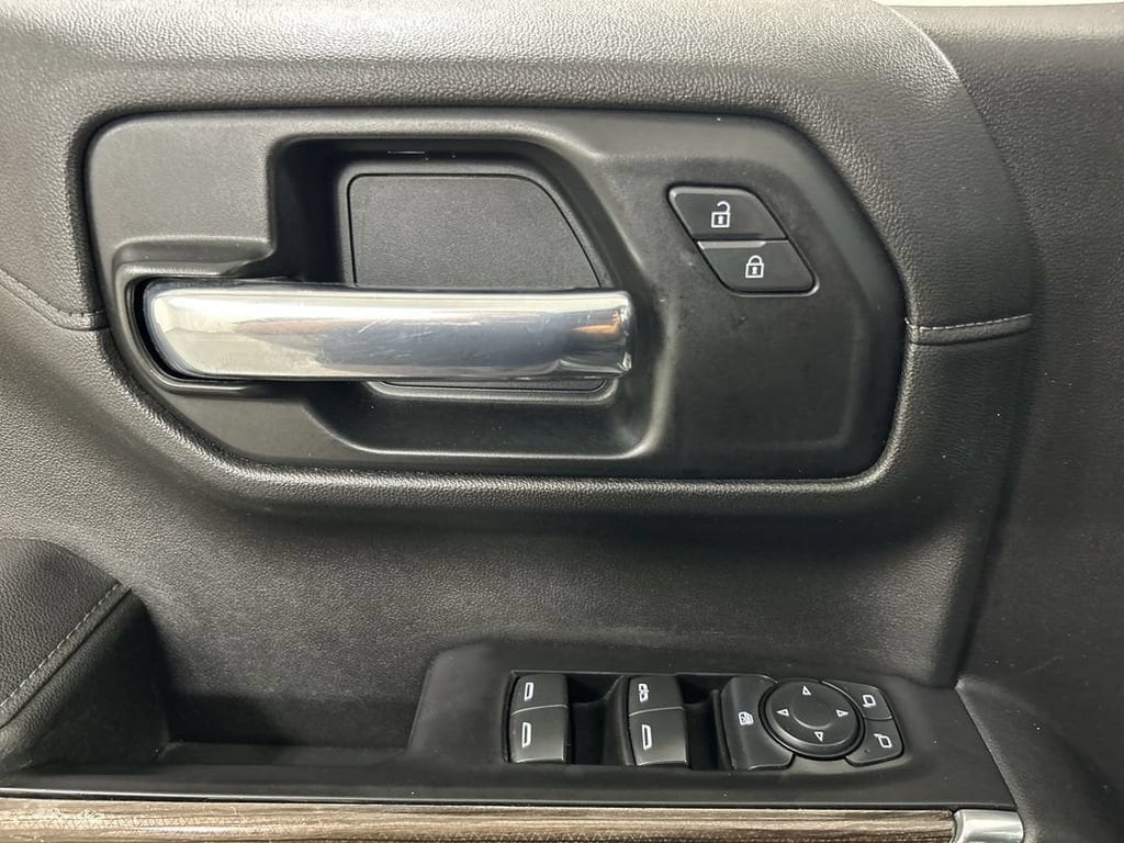 2020 Chevrolet Silverado 1500 RST - Photo 11
