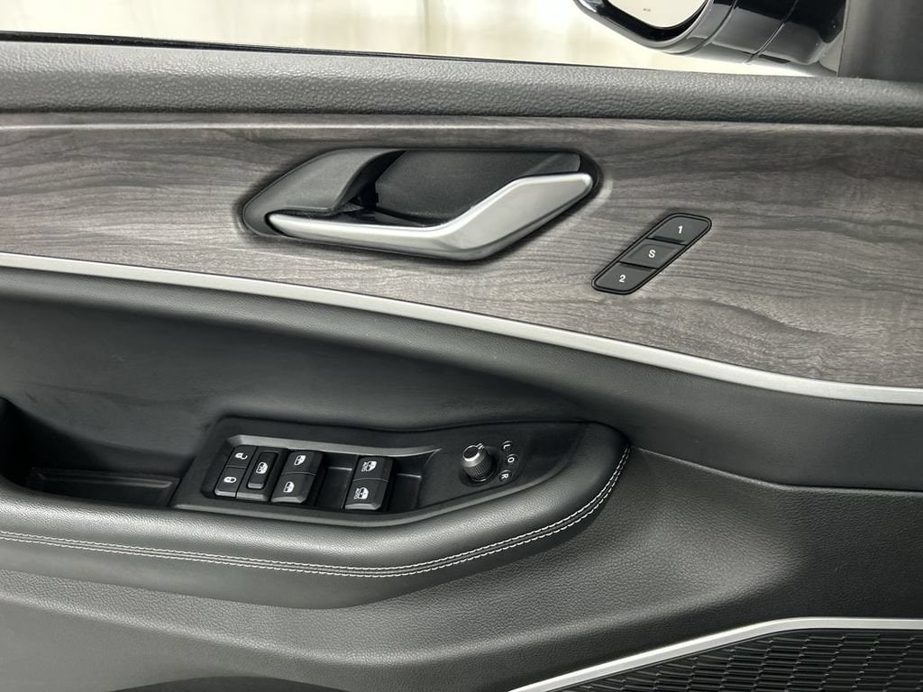 2023 Jeep Grand Cherokee Limited - Photo 11