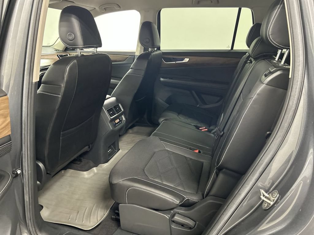 2024 Volkswagen Atlas SE - Photo 19