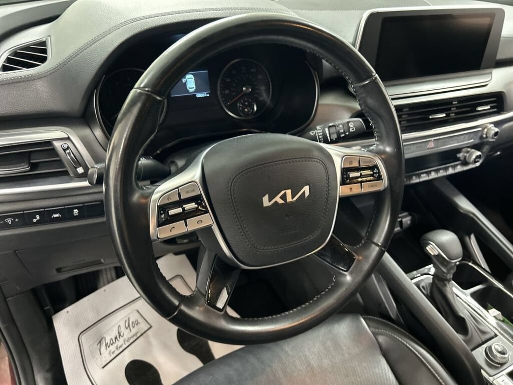 Used 2022 Kia Telluride LX SUV
