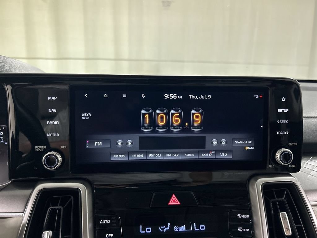 2022 Kia Sorento S - Photo 14