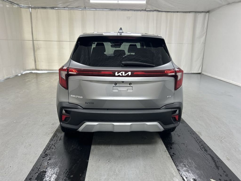 2024 Kia Seltos LX - Photo 20