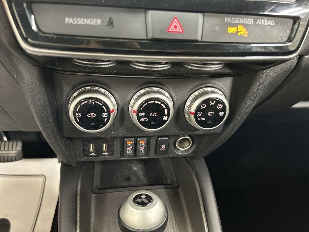 2023 Mitsubishi Outlander Sport LE - Photo 16