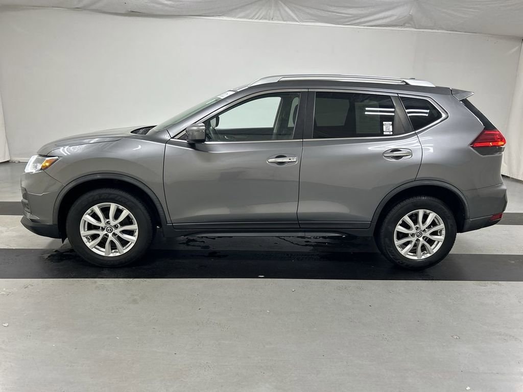 2017 Nissan Rogue SV - Photo 6
