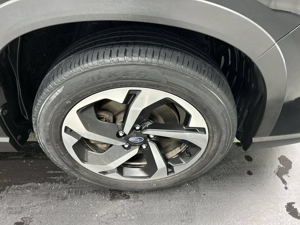 2023 Subaru Forester Touring - Photo 8