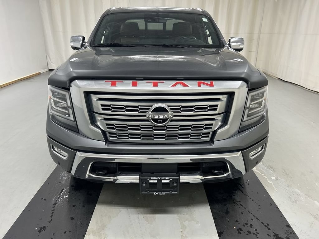 2023 Nissan Titan Platinum Reserve - Photo 3