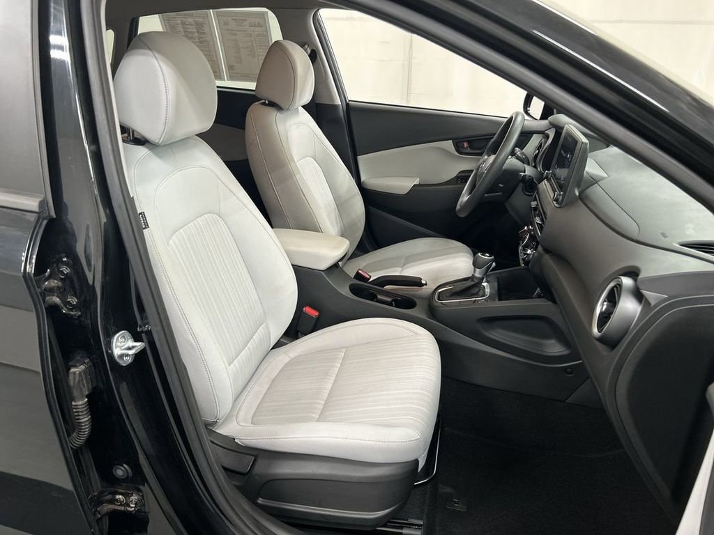 2022 Hyundai Kona SEL - Photo 22