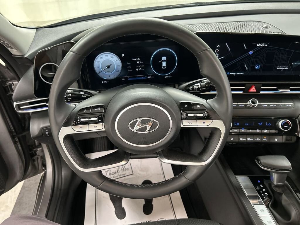 Used 2023 Hyundai Elantra Limited Sedan